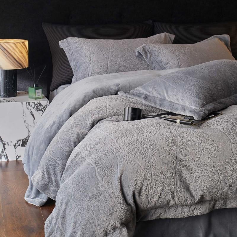 Soft Luxury Winter Plush Bedding Set All-Season Warm Duvet Cover Striped Solid European Chinese Style 1.5m 1.8m 2.0m