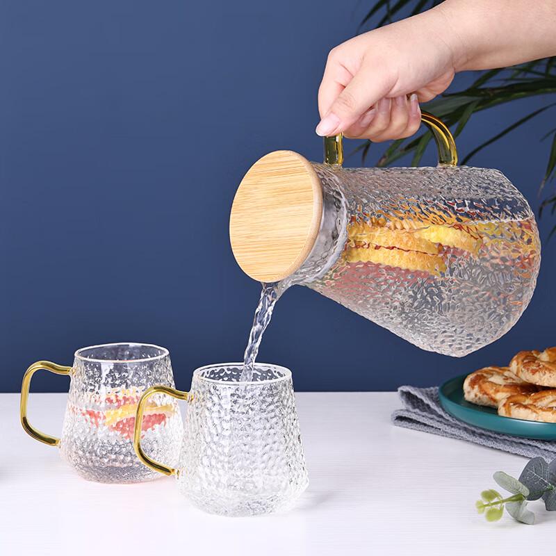 Segana Hammered Glass Pitcher & Drinkware