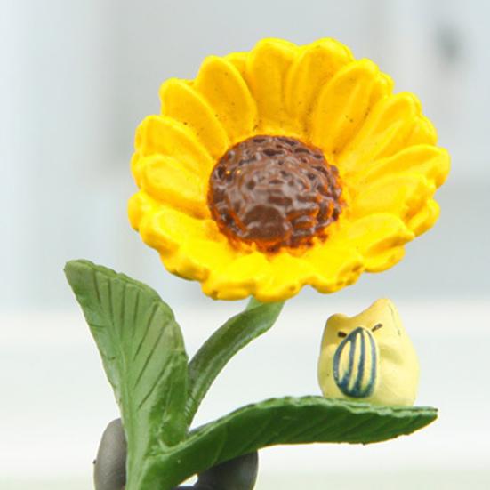 Collectable Anime Figurine Creative Smooth Surface Miniature Landscape Anime Ghibli Totoros Sunflower Figurine for Office