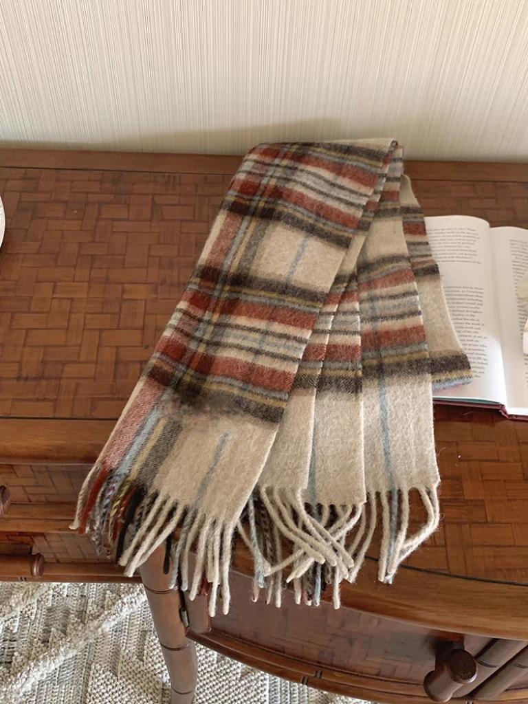 

Classic mohair scarf women s winter high-end new plaid gift scarf 200cm*52cm270g