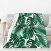 Coperta Plaid Verde Tropicale con Foglie Palma Monstera in Pile per Divano Letto Tema Festivo Accogliente Morbida Coperta Decorativa Regalo Caldo