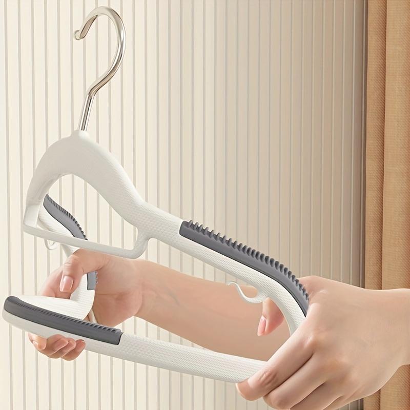 10Pcs Heavy Duty Plastic Hangers, Clothes Hangers with Non-Slip Pads, Great for Shirts, Pants, Scarves, Strong Enough for Coat
