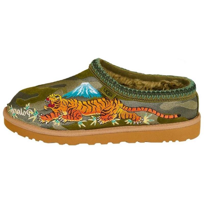 

UGG Tasman Тапочки Палац Засмаглий Оливковий Камуфляж Кросівки 1172070-GRNC 42.5 зелений