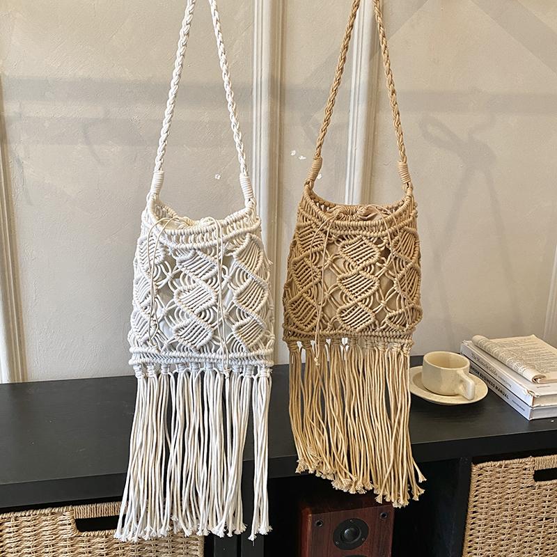 2026 Summer Bohemian Hollow Out Design Beach Bag Ethnic Style Shoulder Bag Fashion Long Tassel Cotton Thread Woven Crossbody Bag