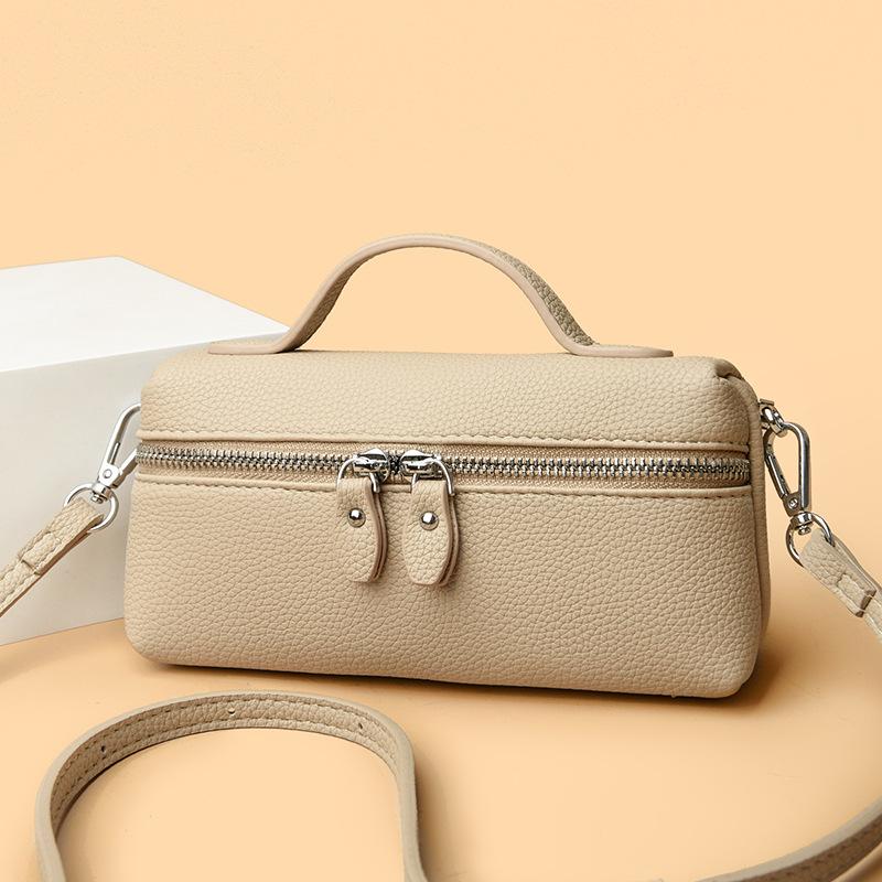 New Fashionable Versatile Women's Shoulder Bag High-end Commuter Women's Messenger Bag Women's Bag