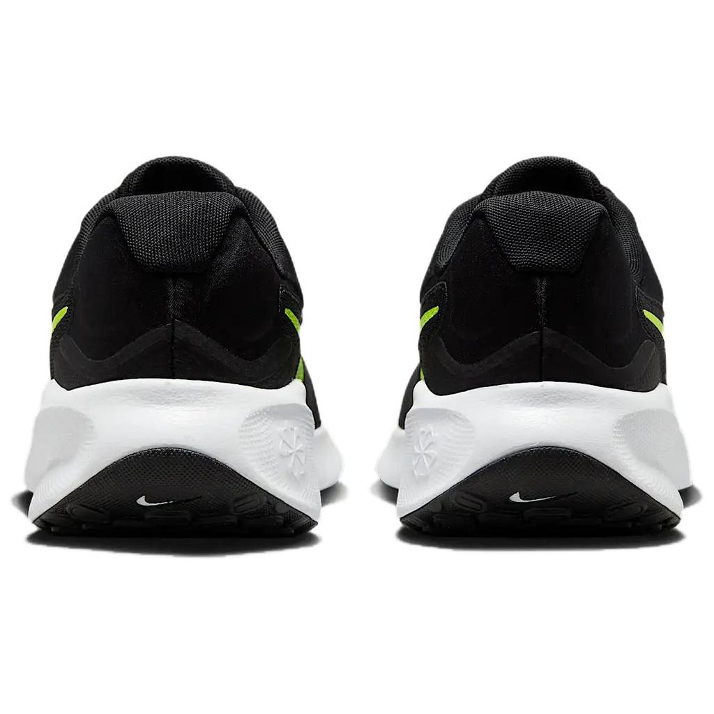 Nike Revolution 7 Nero Bianco Volt FB2207-010