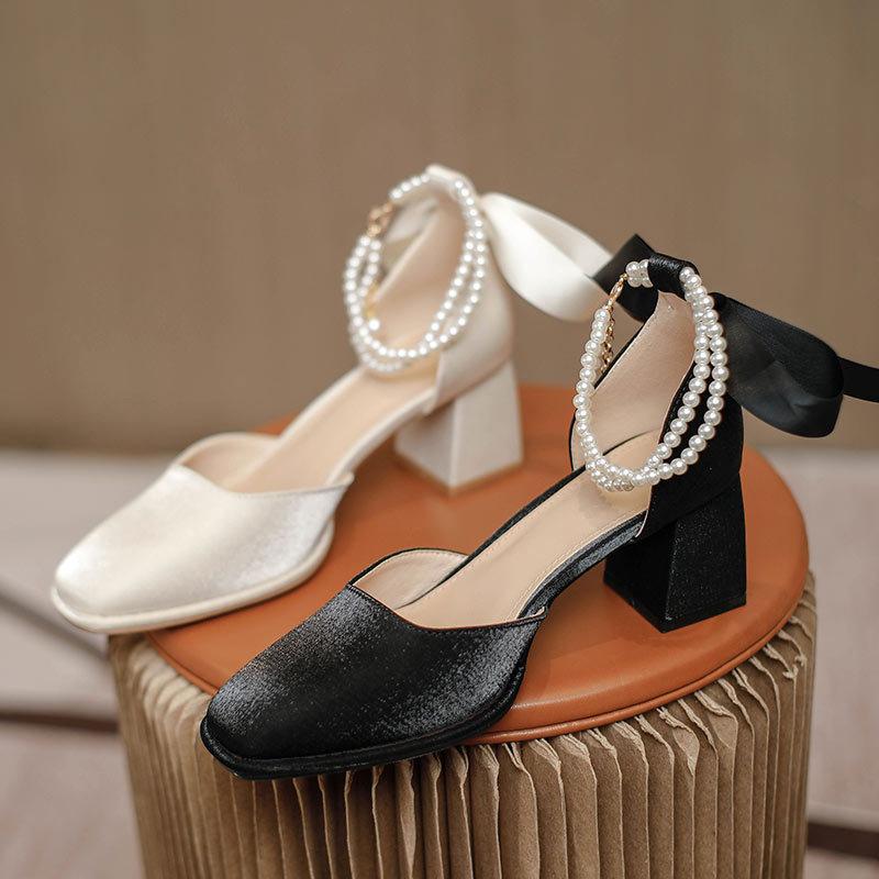 Baotou hollow sandals 2025 new summer square head high heels thick heel red wedding shoes pearl medium heel single shoes