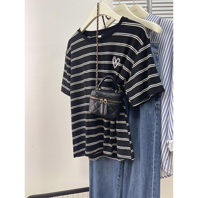 

Women s American Retro Striped Shoulder T-Shirt - Short Sleeve, Summer Design with Niche Embroidery, Loose Fit Medium