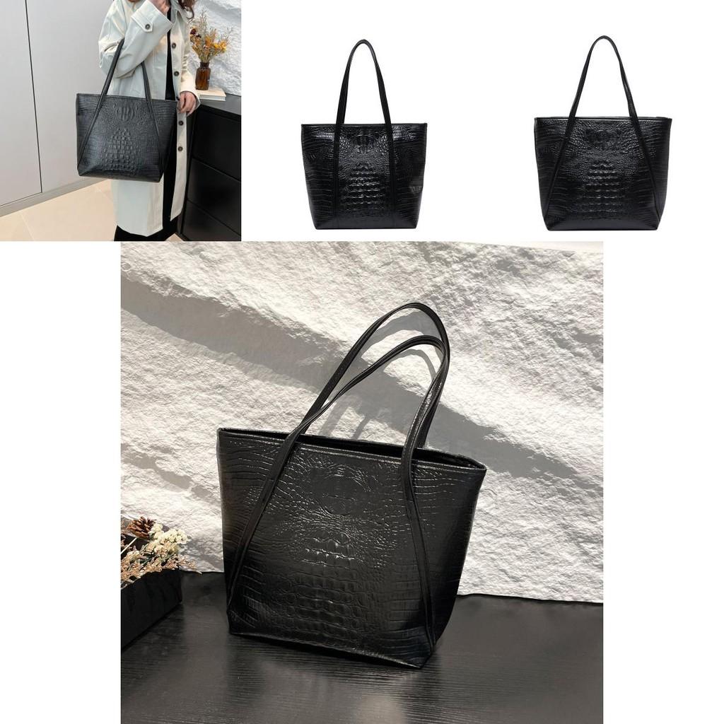 Fashionable Black Crocodile Pattern Tote Bag With Zipper Closure For Everyday Essentials