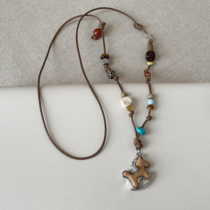 New Chinese Wood Pony Pendant Necklace Retro Temperament Versatile Sweater Chain Natal Year Light Luxury Niche Necklace Women