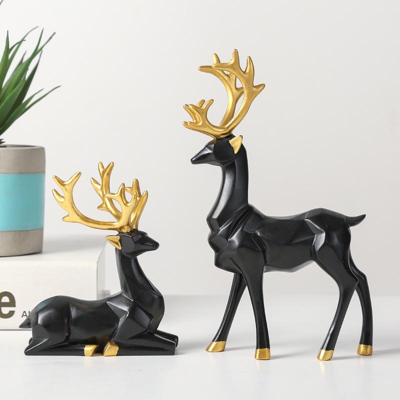 Modern Nordic Origami Elk Ornament for Living Room Decor and Housewarming Gift