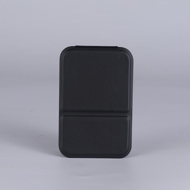 Compact Folding Vanity Mirror: Portable, Minimalist Design for Women, Perfect for Desktop or Travel.