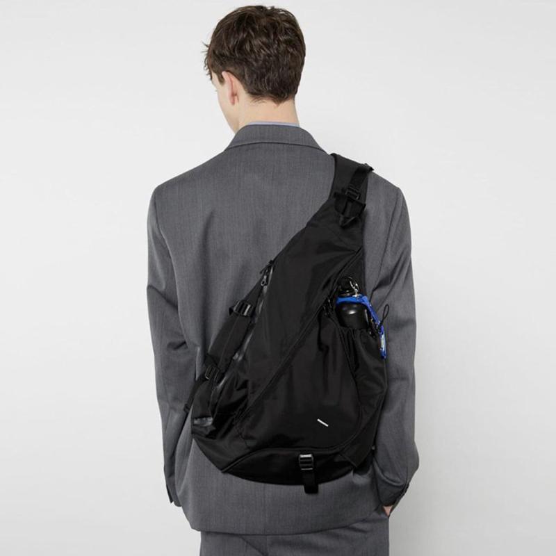 Sac à bandoulière de grande capacité pour homme, sac de poitrine décontracté hip-hop, sac de voyage unisexe, sac à bandoulière de rangement en nylon de haute qualité