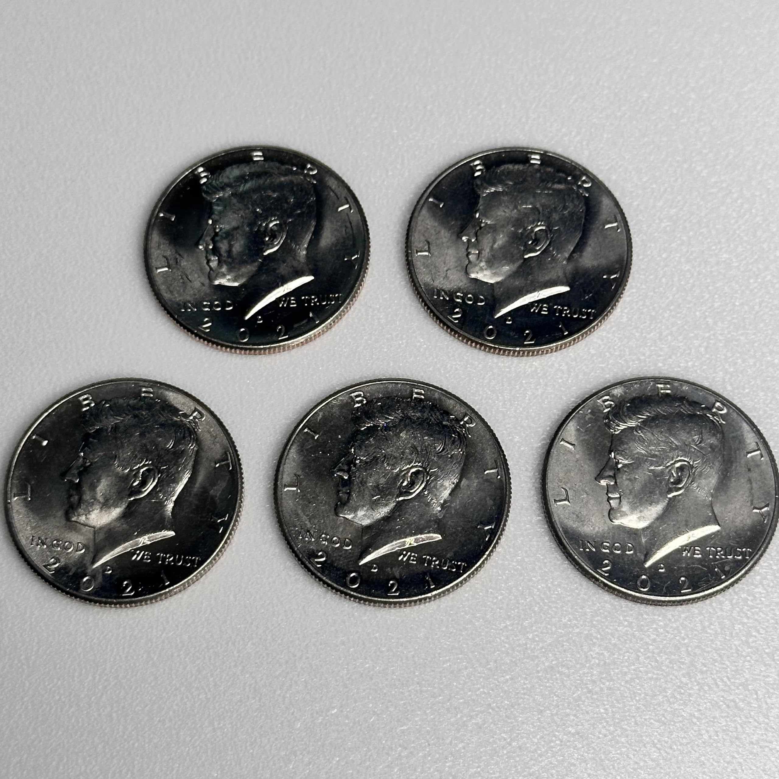 

Set of 5 Half Dollar Magic Coins, American Style