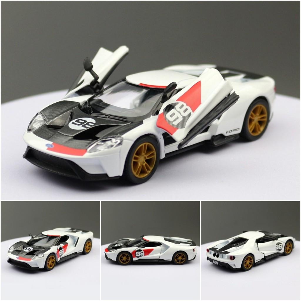 Ford Alloy Car Gt Model Ornament With Inertia Control For Enthusiasts Car