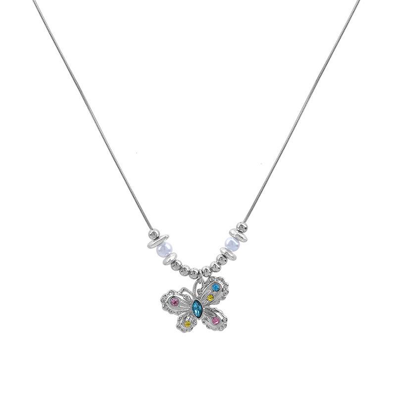 

Five-Color Butterfly Stone Bead Necklace - Women’s Sweet & Cool Design, Clavicle Chain Accessory.