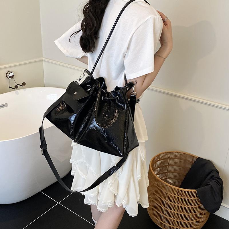 New Shoulder Bag Commuter Messenger Bag