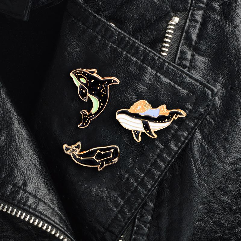 European and American Cute Whale Enamel Brooch with Blingbling Details