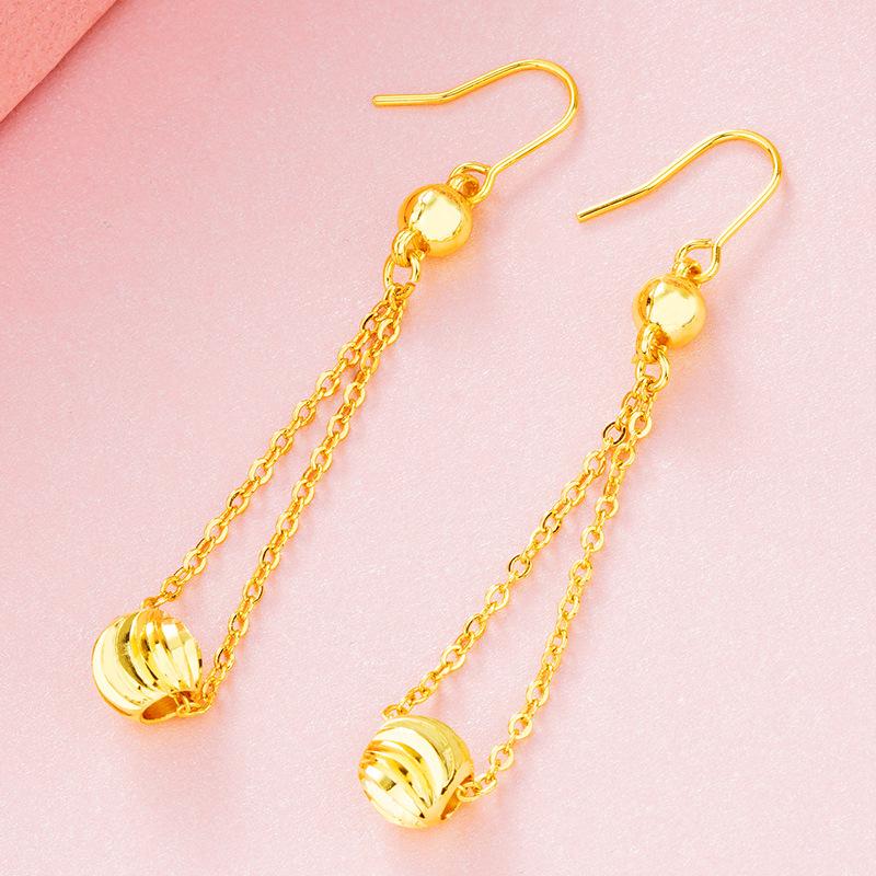 Cercei imitație aur nisipiu de înaltă calitate: Design cu ciucuri de lungă durată pentru femei, Accesorii din cupru transfrontaliere