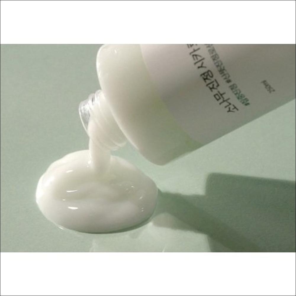 ROUND LAB Pine Calming Cica Lotion - Barrier Repair & Gentle Sebum Control, 250ml | Olive's K-beauty