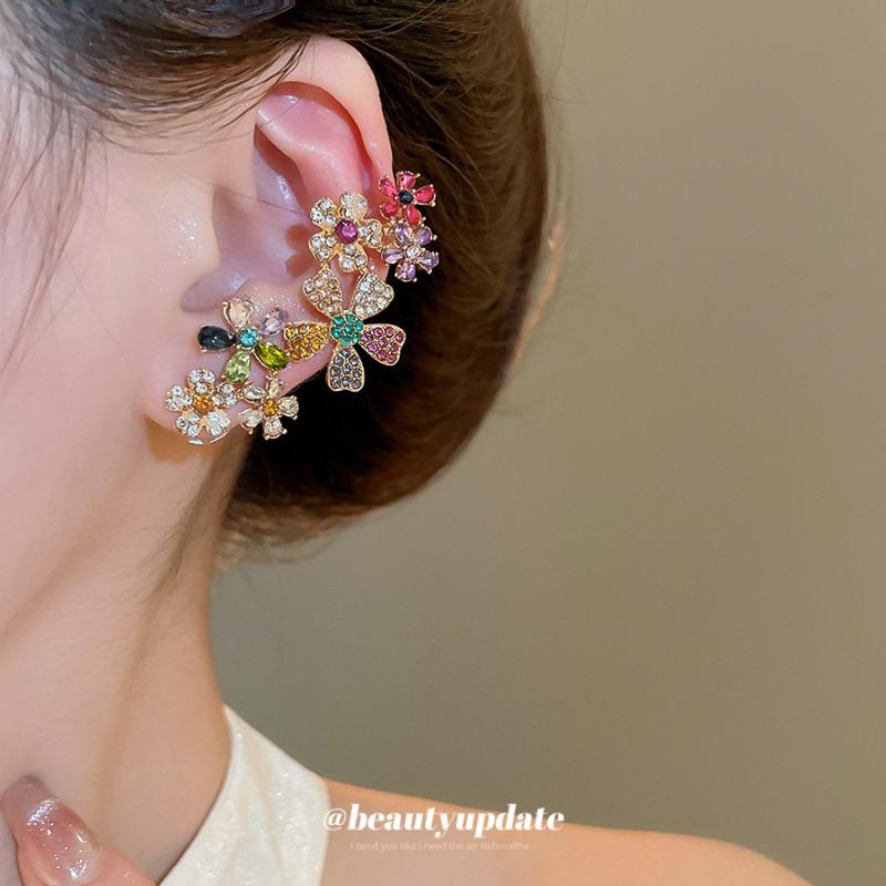K Real Gold Electroplated Silver Needle Flower Stud Earrings, Earclips, Integrated Earrings, Light Luxury, High-end Fashion Earrings, Niche