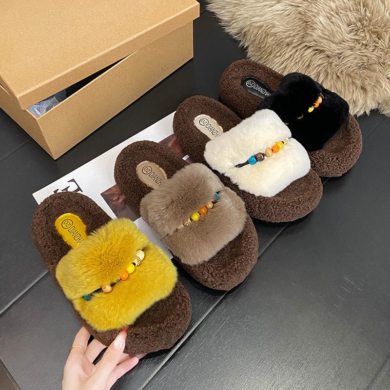 Premium Pearl Chain Fluffy Slippers Women's Outer Wear 2025 New Autumn and Winter Super Fire Fashion Thick Bottom Home Cotton Mop