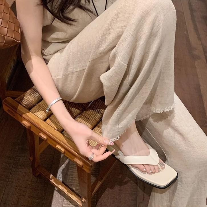Yuanlitong summer new temperament outer wear toe flip-flops shoes women's versatile sexy French cool slippers women's fashion