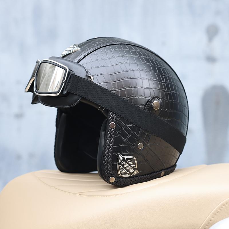All Season 3/4 Half Face Motorcycle Helmet Unisex Retro Style DOT Approved Solid ABS Shell Adjustable Motorbike Safety Helmet