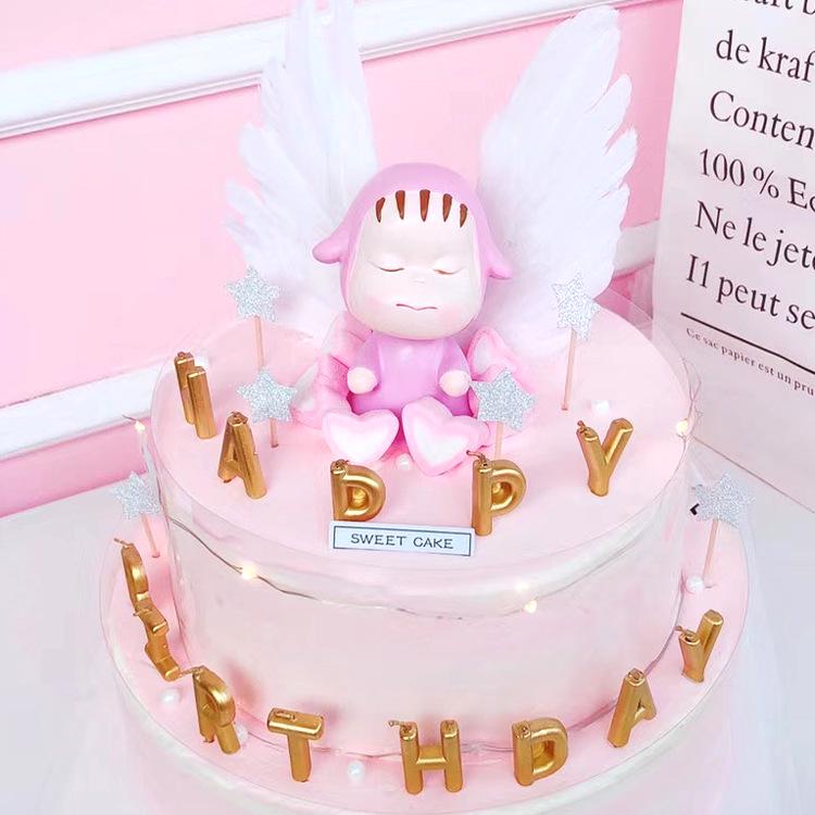 Adorable Cartoon Doll Cake Topper: Sleepwalking Bobblehead for Kids' First Birthday or Desktop Decor