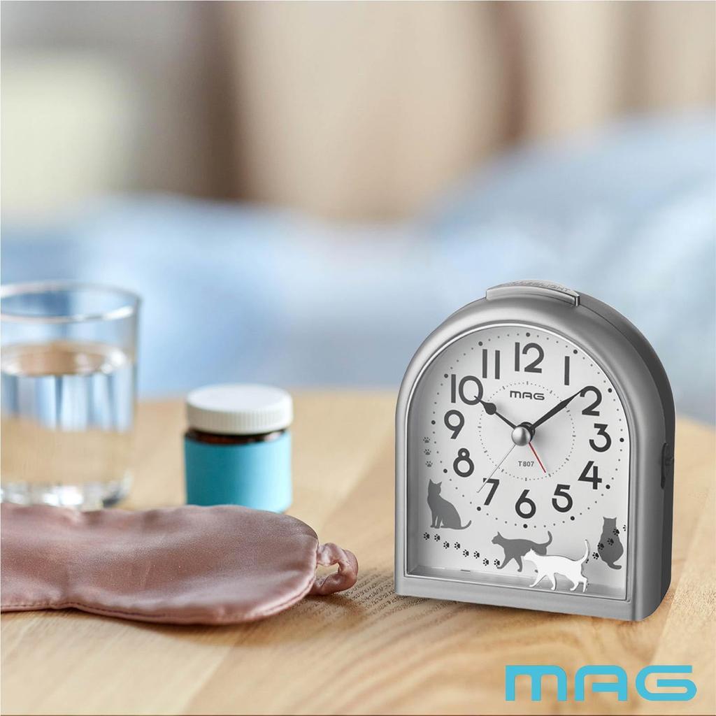 MAG Alarm Clock, Table Clock, Analog, Cat Design, Cute Animal, Children's, Silent, Continuous Second Hand, Electronic Alarm, Snooze, Light, Silver,