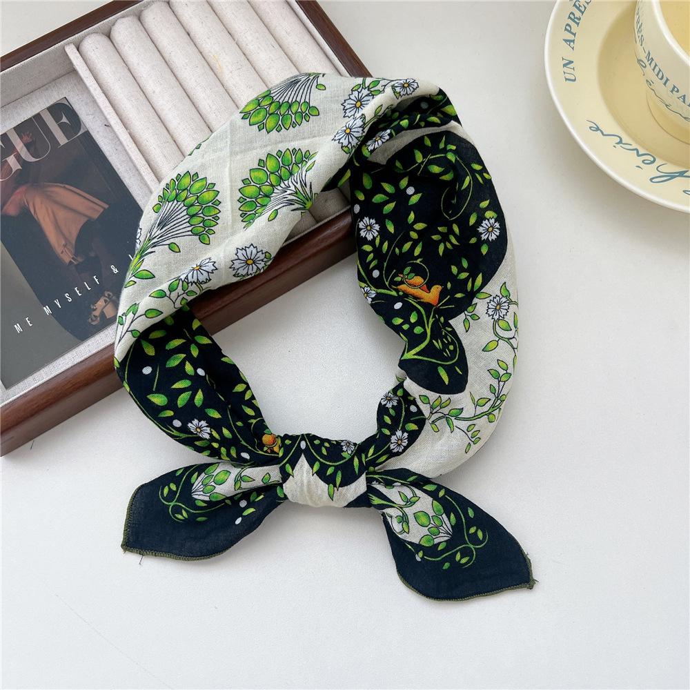 Versatile Women's Cotton Linen Silk Scarf – Spring/Autumn Neck Protector & Fashionable Head Scarf with Foreign Style