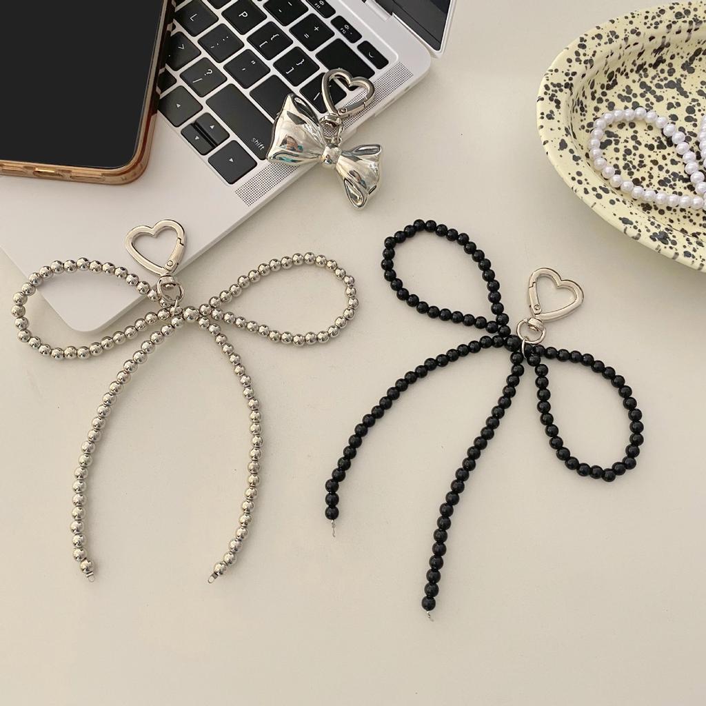 Elegant Pearls and Bowknot Charm Pendnat Keychain Set Sturdy Alloy Bag Accessories Portable for Trendy Women Ladies