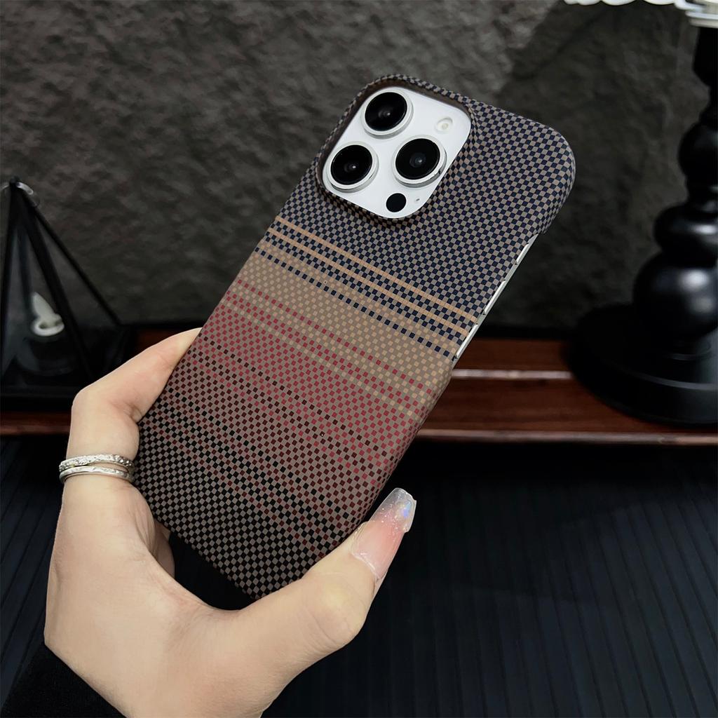 Custodia Magnetica per Telefono per iPhone 12 13 14 15 16 Pro Max Plus Fantasia Kevlar Semi Avvolgente Texture Fibra di Carbonio Opaca Cover Protettiva