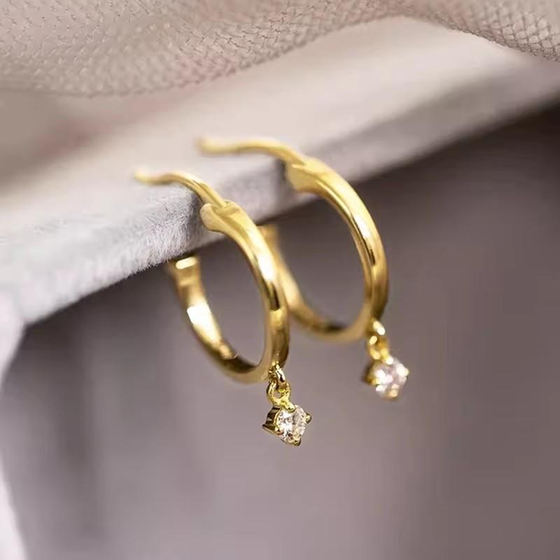 

Huitan Simple Stylish Drop Earrings with Dainty Cubic Zirconia Trendy Noble Piercing Accessories Women Charming Party Zircon