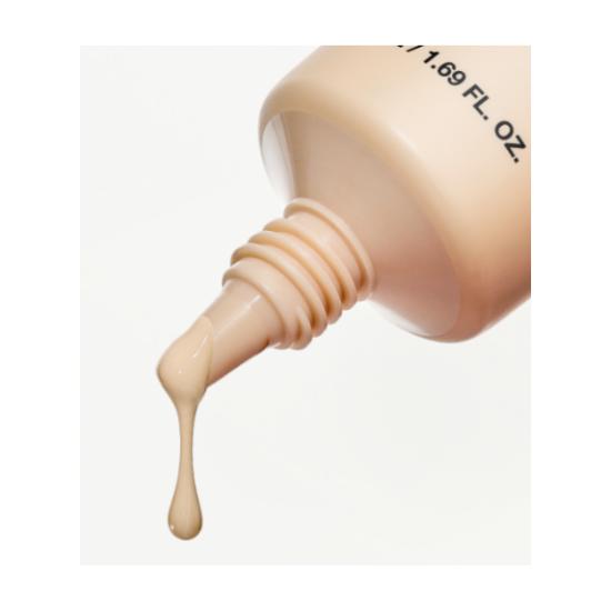 Matte-But-Glow Cover Beige