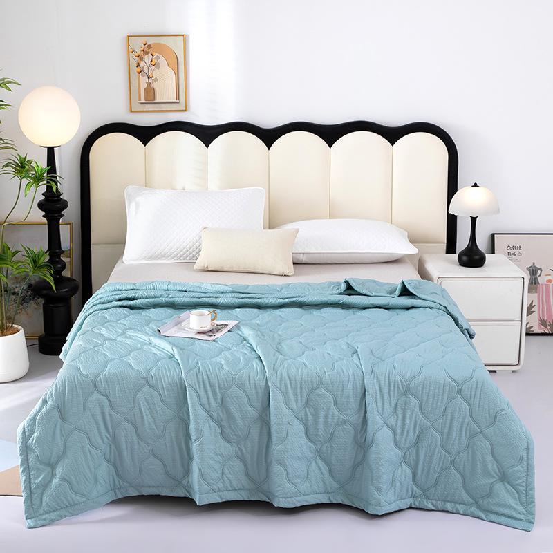 Summer Cool Cotton Quilt - Perfect for Air Conditioning and Company Anniversary Gifts