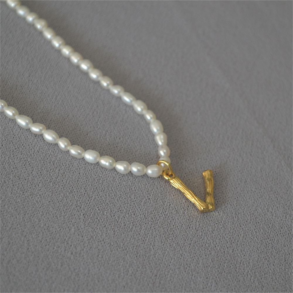 French Vintage Oval Artificial Pearl Chain Necklace For Women Fashion Boho Gold-plate Metal Tree Texture Letter Pendant Jewelry