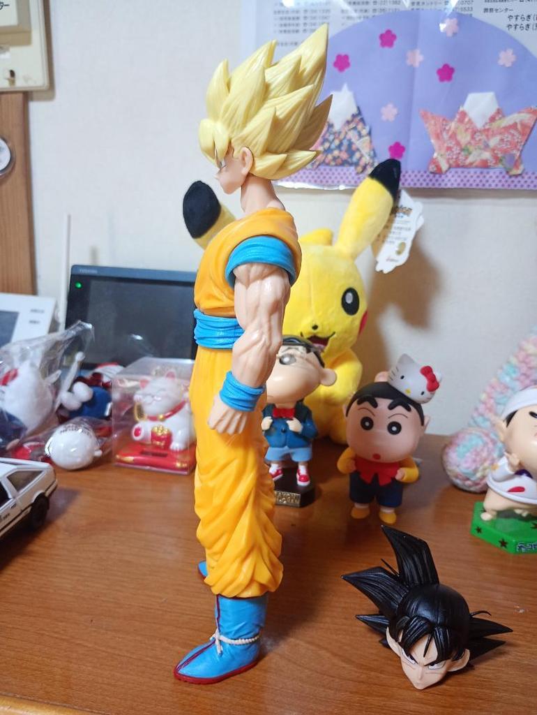 [USED] Dragon Ball Z Son Goku Figure Gold Hair & Black Hair 2 Patterns Available