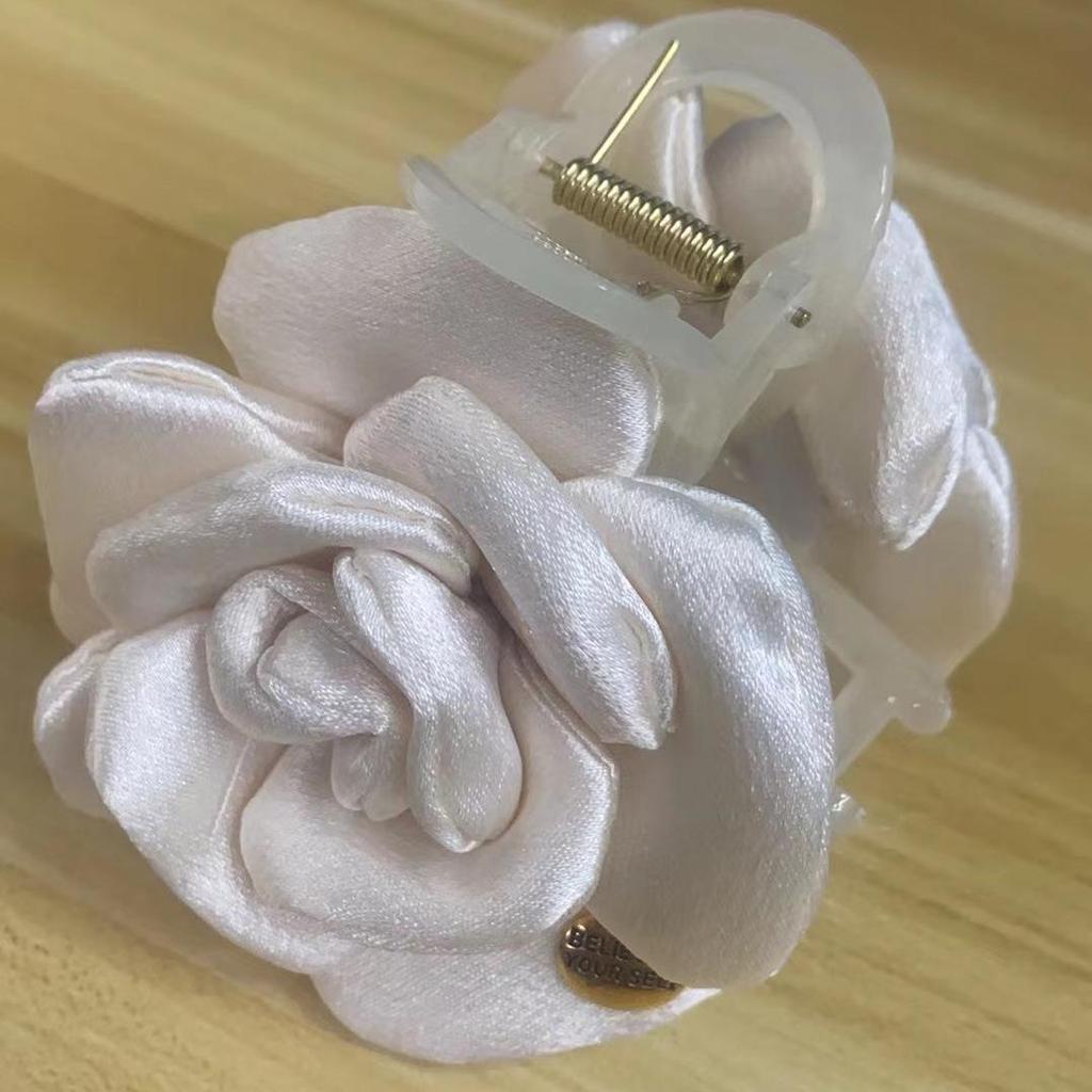 Fugitive Princess Satin Bow Hair Claw Clip - Elegant Updo Accessory
