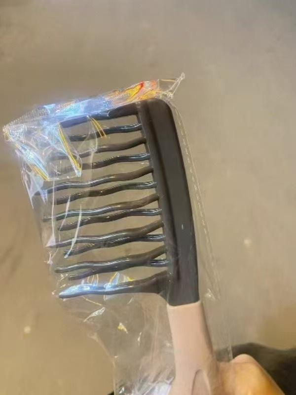 Double Row Wavy Tooth Massage Comb - Anti-Static Hairstyling Tool