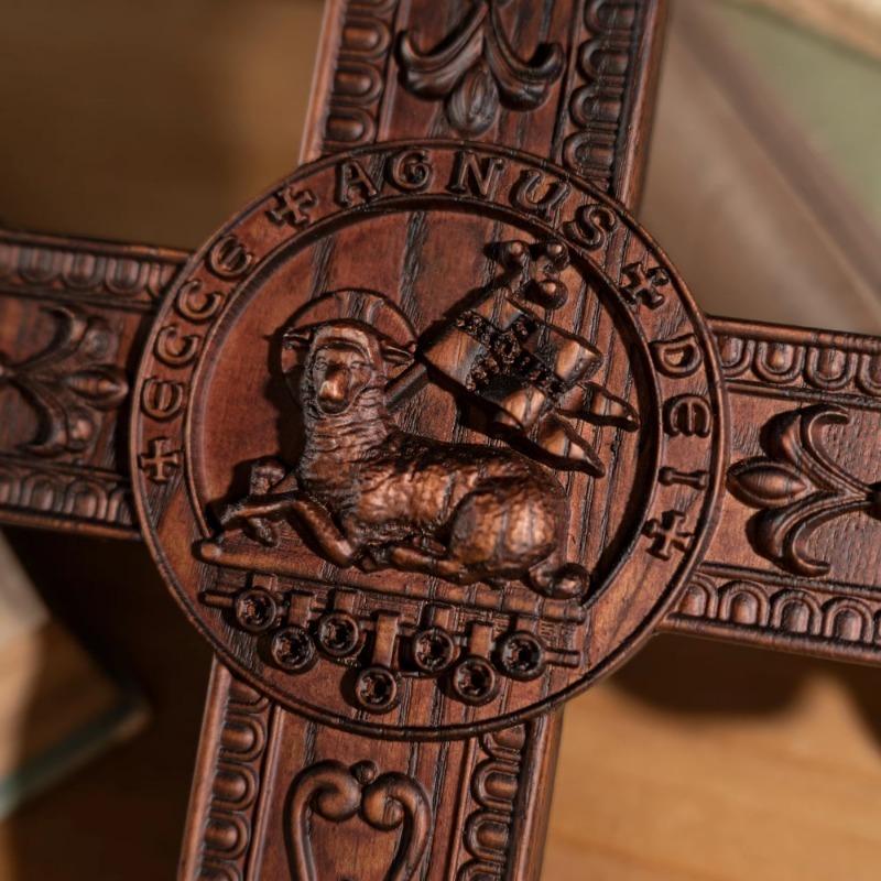 Wood Carving Cross for Wall Decoration, Christian Cross, Hanging Passover, Rustic Wood Cross Home Decor Christmas Gifts