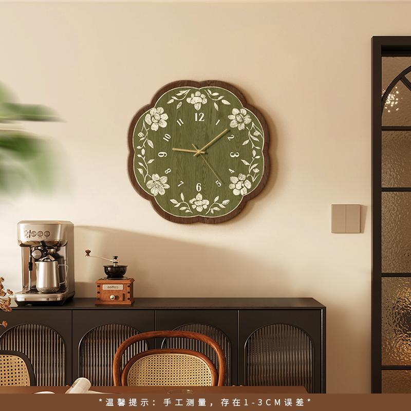 Round Design Wall Clocks Creative Chinese Style Fashion Vintage Wall Clocks Wooden Digital Horloge Murale Ornaments Home Decor