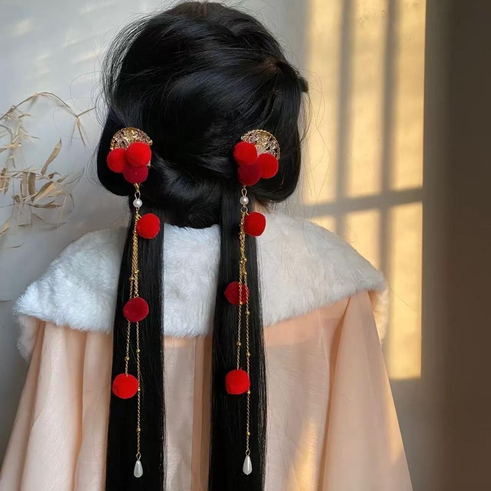 Fuzzy Ball Hanfu Hair Clip Pearl Girl Headdress Festive Chinese New Year Side Clip Photo Props