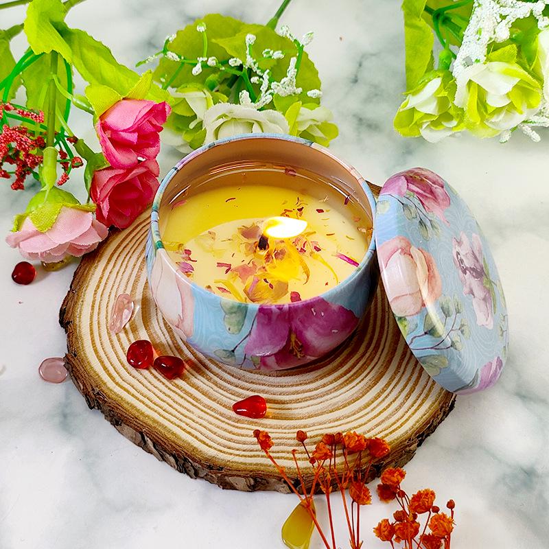 Scented Soy Candle - Romantic Fragrance with Dried Flowers, Ideal for Weddings, Valentine's, Birthdays, and Home Décor