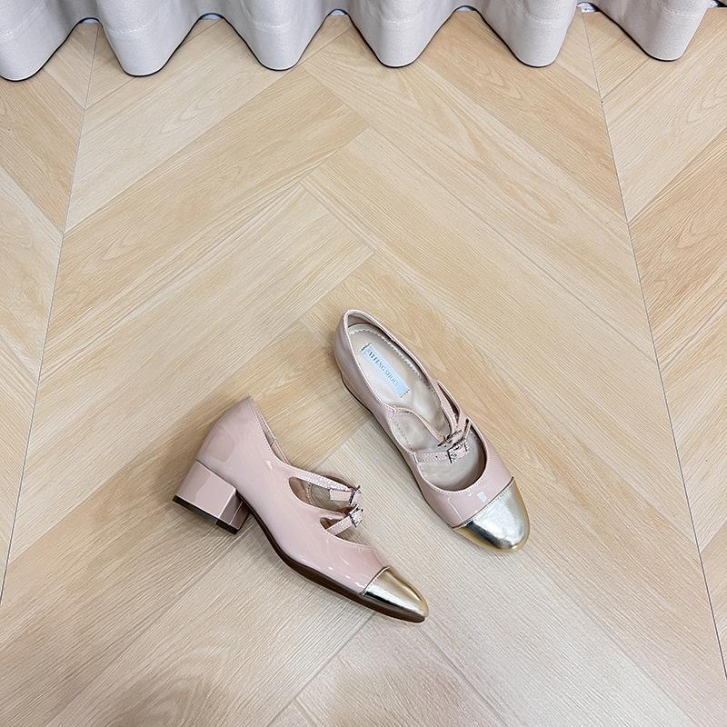 

inner height increase 8cm French rhinestone color matching Mary Jane shoes women s 2025 new Xiaoxiangfeng double-breasted thick-heeled single shoes 40 телесный