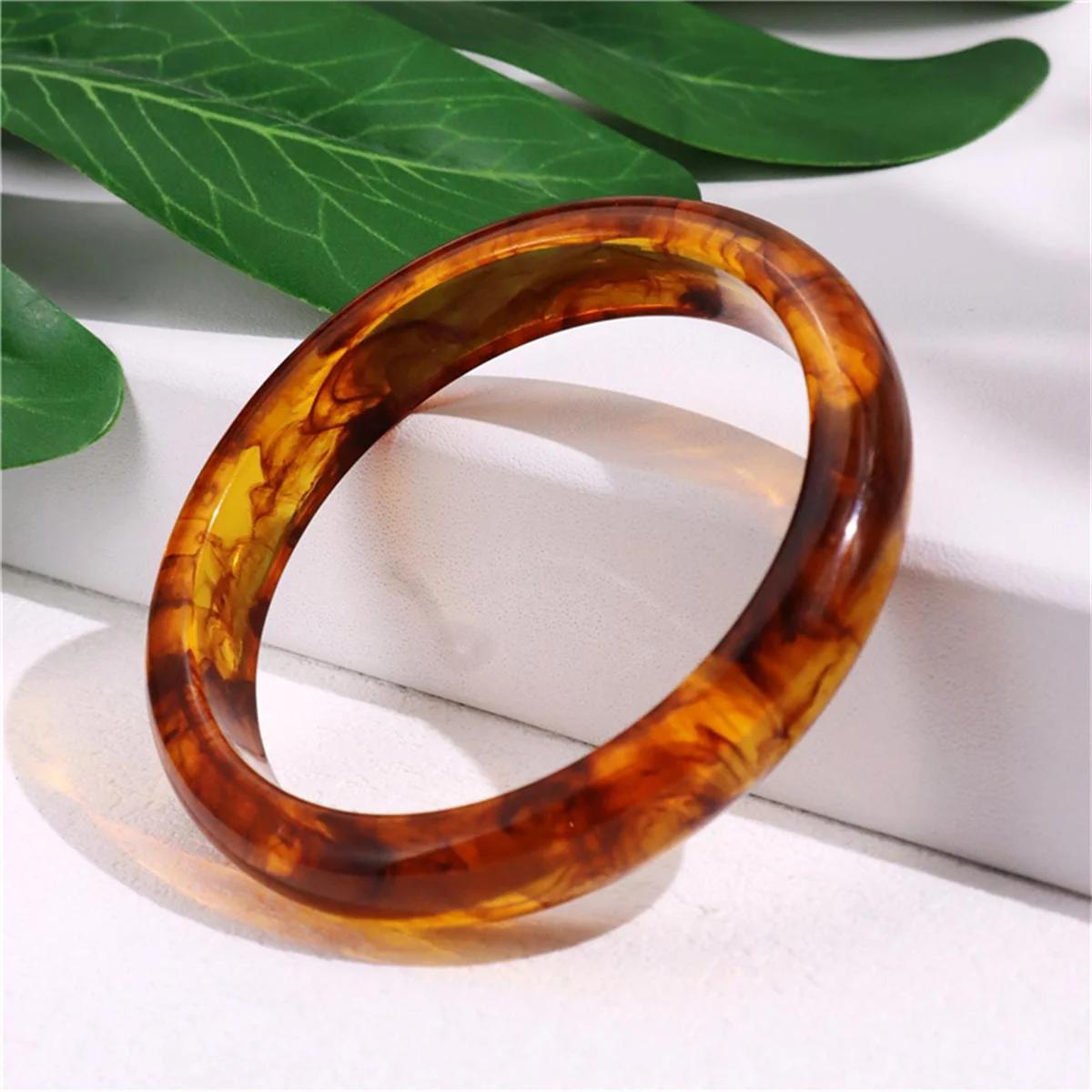 

Transparent Multiple Models Acrylic Cuff Bracelet Women Texture Fashion Irregular Temperament Charm Wide Bangle Trend Jewelry 60-62mm