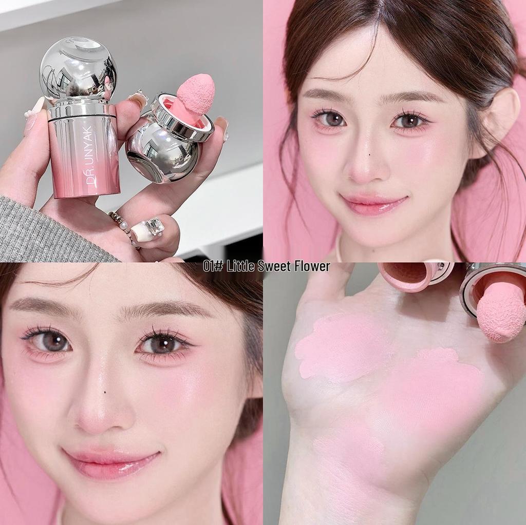 Blush Liquido Lunga Tenuta Stile Coreano: Finitura Elegante e Naturale per un Colorito Giovane e Idratato.