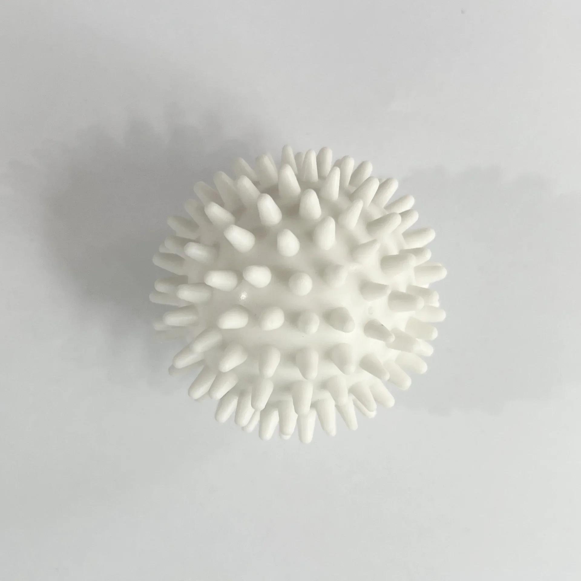 

Reusable 4 Pack Laundry Balls Remove Hair Prevent Tangling Soften Clothes Static Free Natural Fabric Softener Wash Accessories