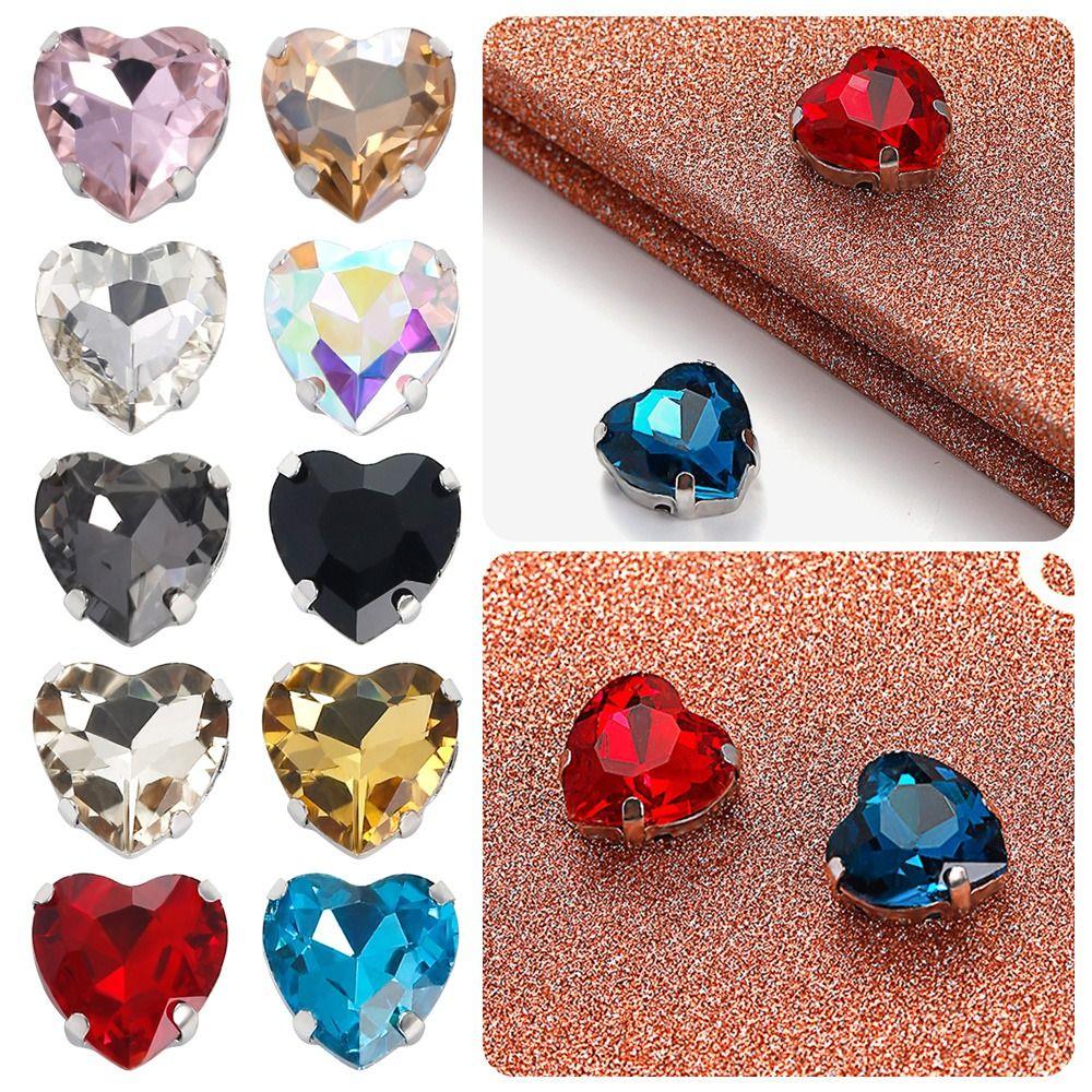 50Pcs/Pack Heart Shape Glitter Sewing Rhinestones Sew On With Silver Claw Glass Crystal Stones 8mm Diamond Beads Ornament