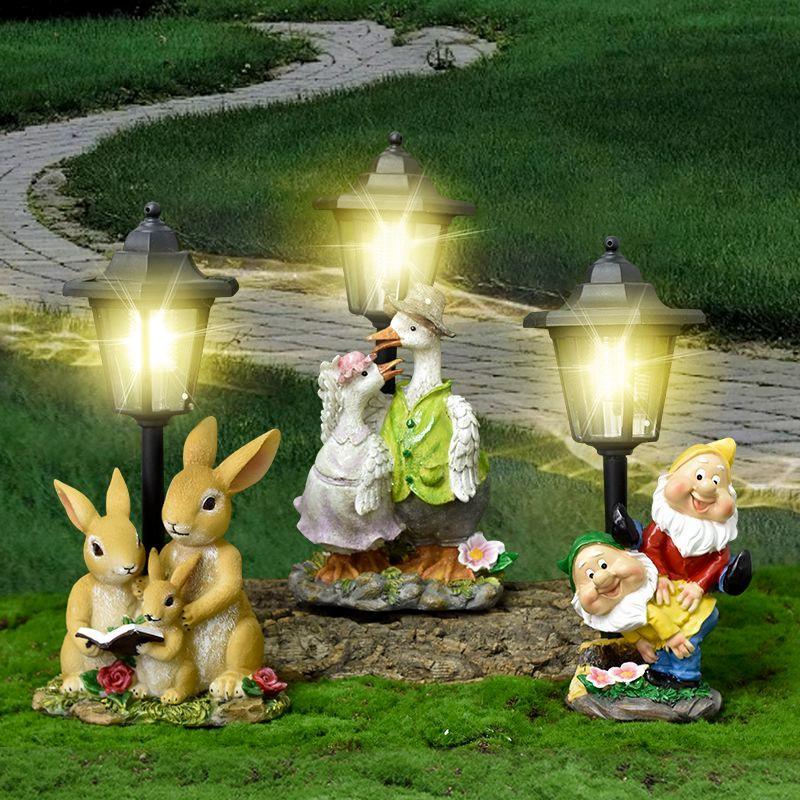 JYL TS/072,Resin Garden Gnome Solar Outdoor Light Figurine Statue Lamp for Garden Villa Home Decor